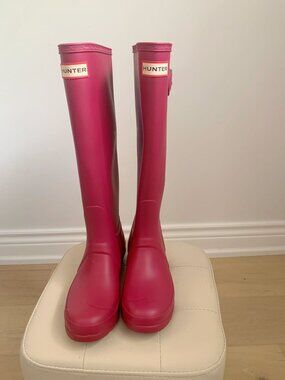 Hunter Original Tall Rain Boots Dark Raspberry US 6 EU 37 Rare Color